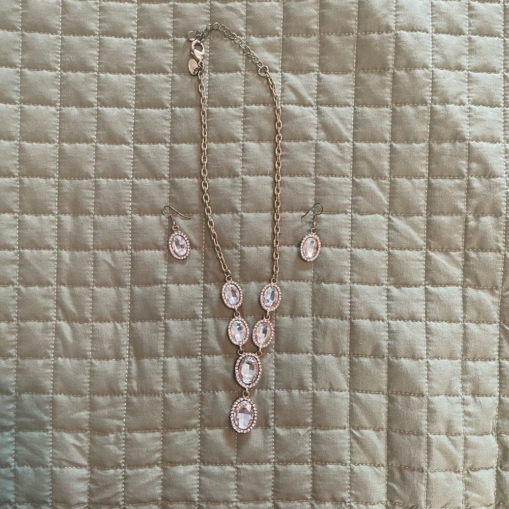 Costume jewelry set